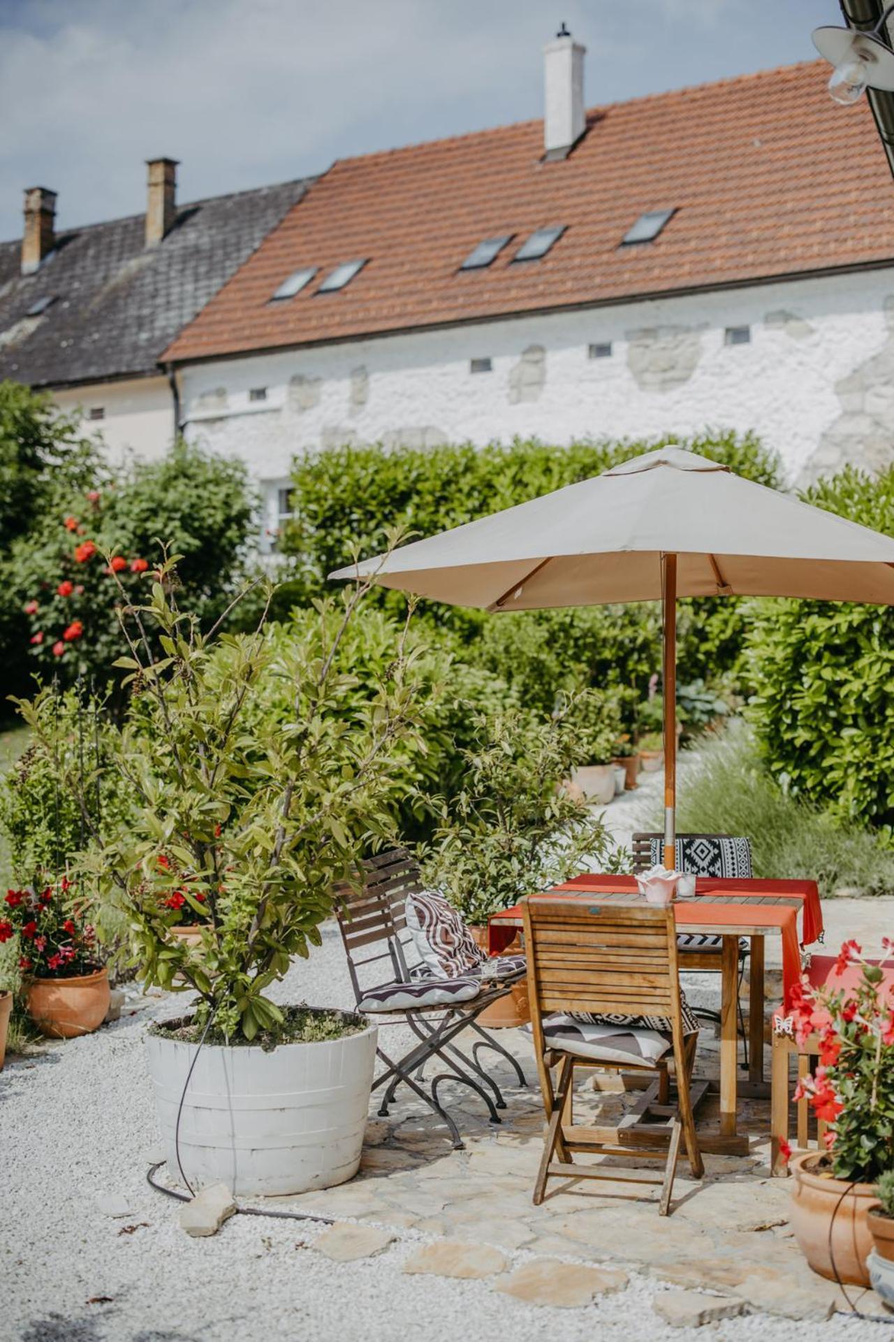 Apartament Haus Diogenes Mörbisch am See Zewnętrze zdjęcie