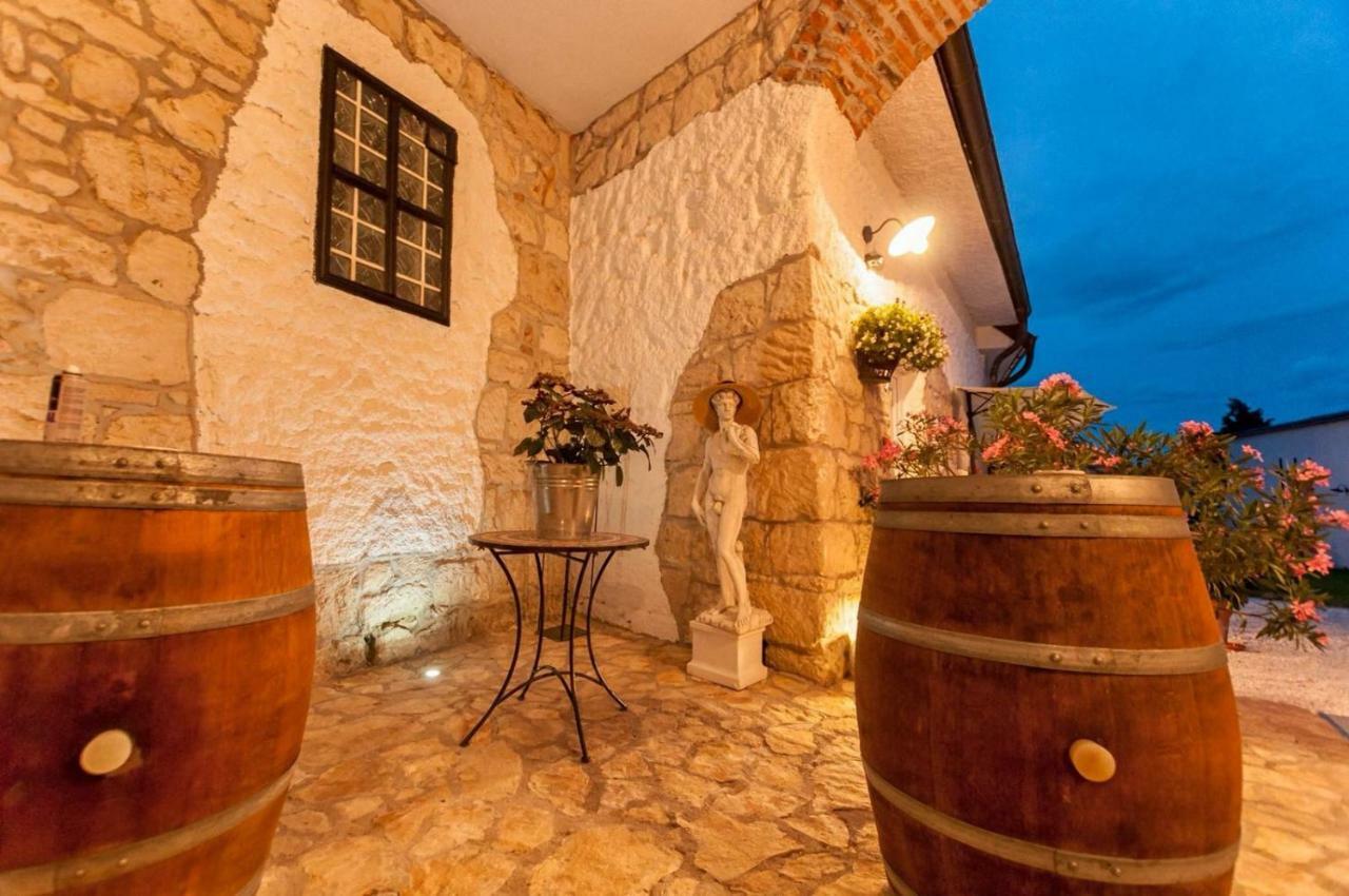 Apartament Haus Diogenes Mörbisch am See Zewnętrze zdjęcie